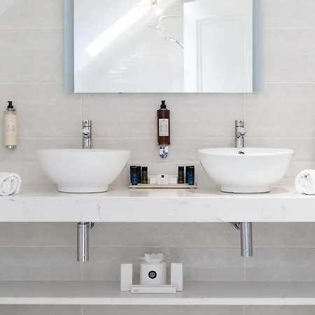 Hotell Townhouse Boutique 4*