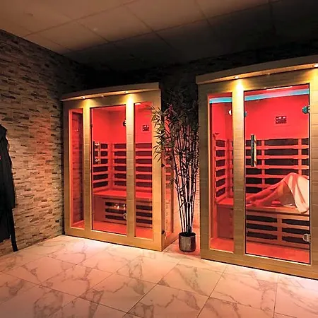Hotell Townhouse Boutique 4*
