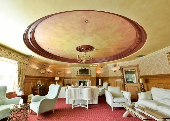 Townhouse Boutique Hotel 4*